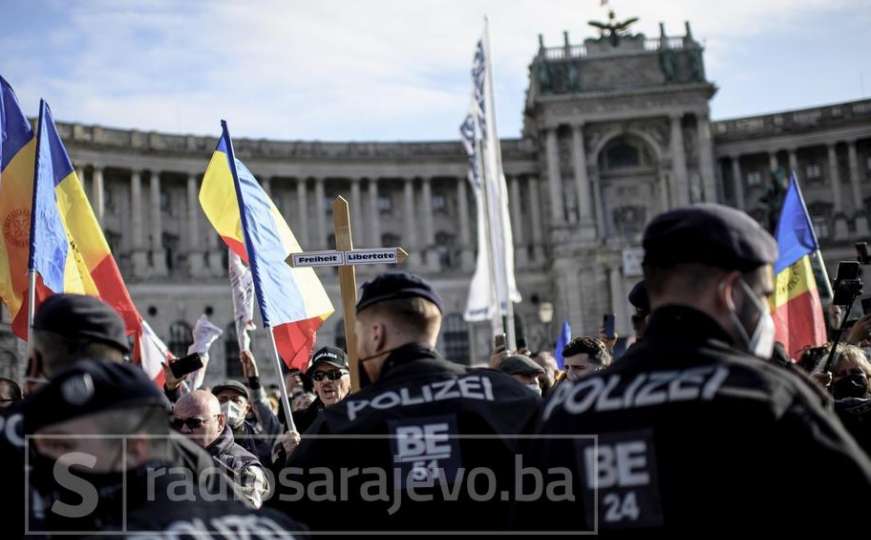 Stroge mjere za sve: Austrijski parlament usvojio odluku o lockdownu